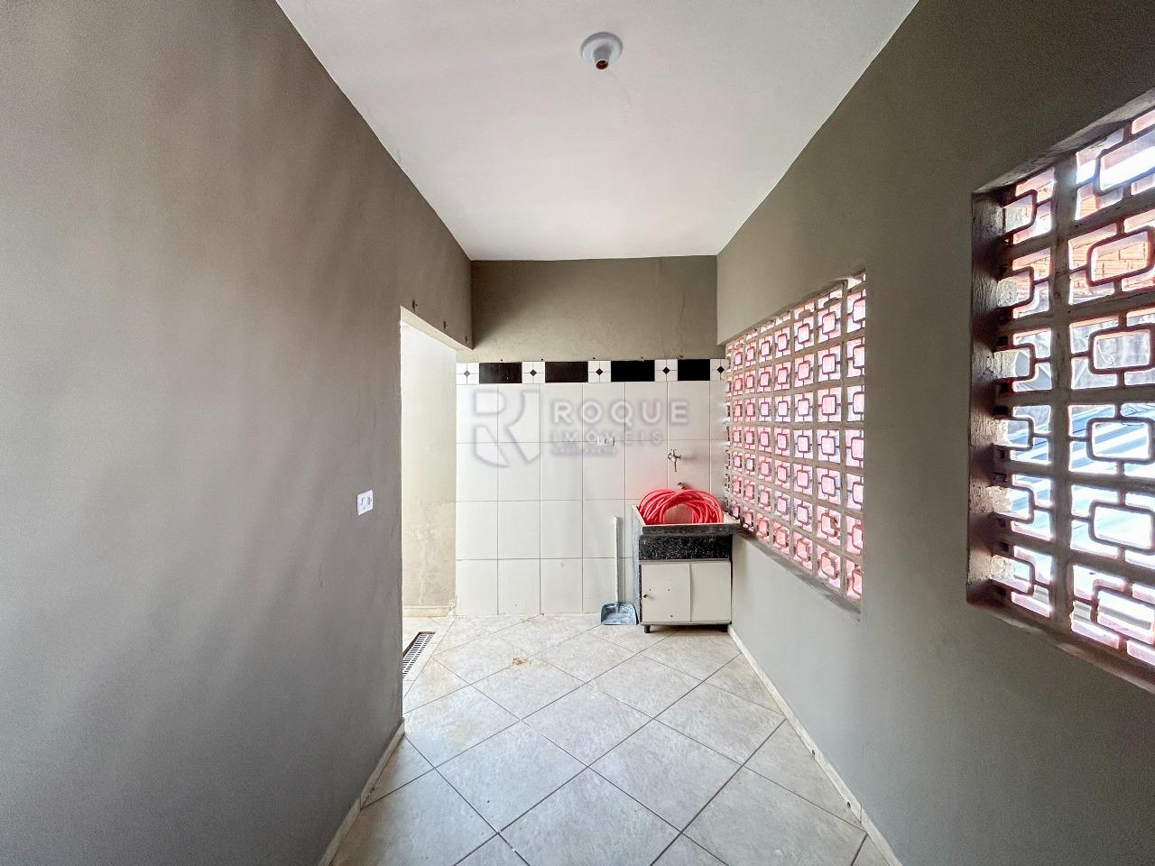 Casa Residencial para aluguel no bairro Jardim Barão de Limeira: Área de serviço 