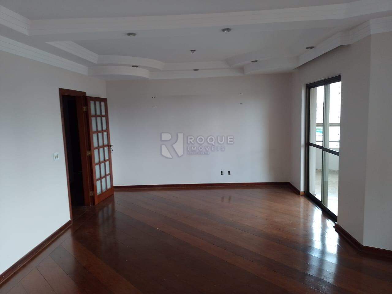 Apartamento à venda no bairro Centro: 