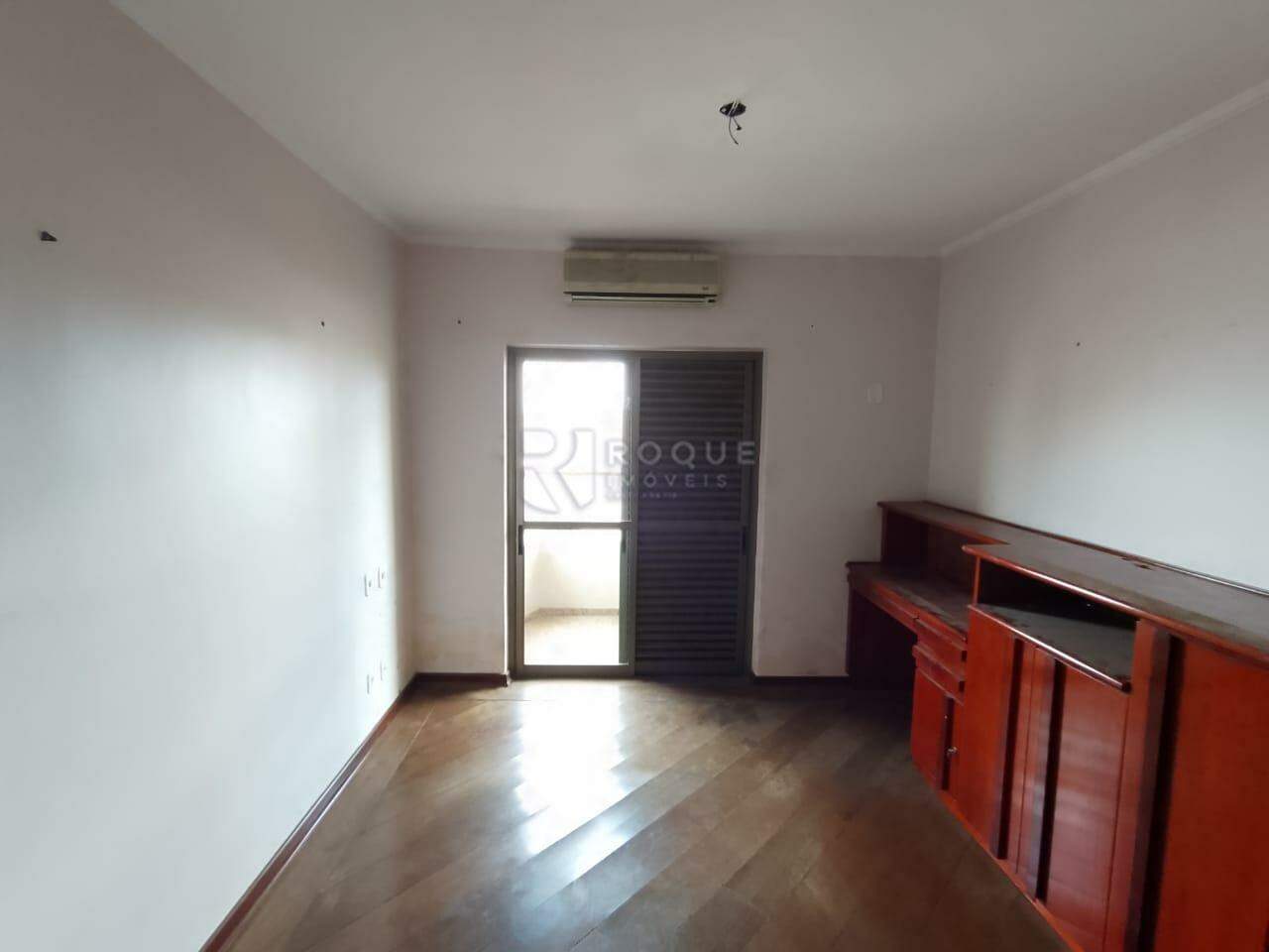 Apartamento à venda no bairro Centro: