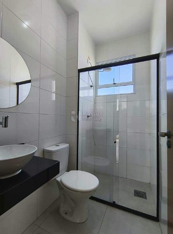 Apartamento para aluguel no bairro Fazenda Duas Barras: Wc social 