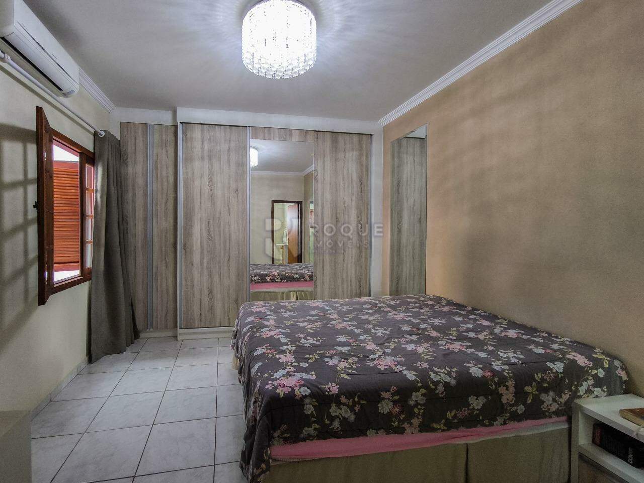 Casa Residencial à venda no bairro Residencial Nobreville: SUÍTE