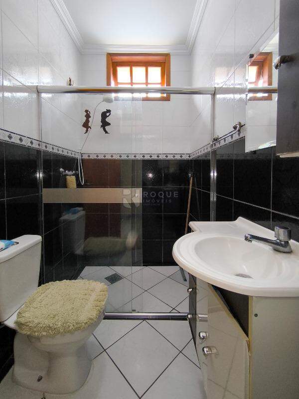 Casa Residencial à venda no bairro Residencial Nobreville: BANHEIRO SOCIAL