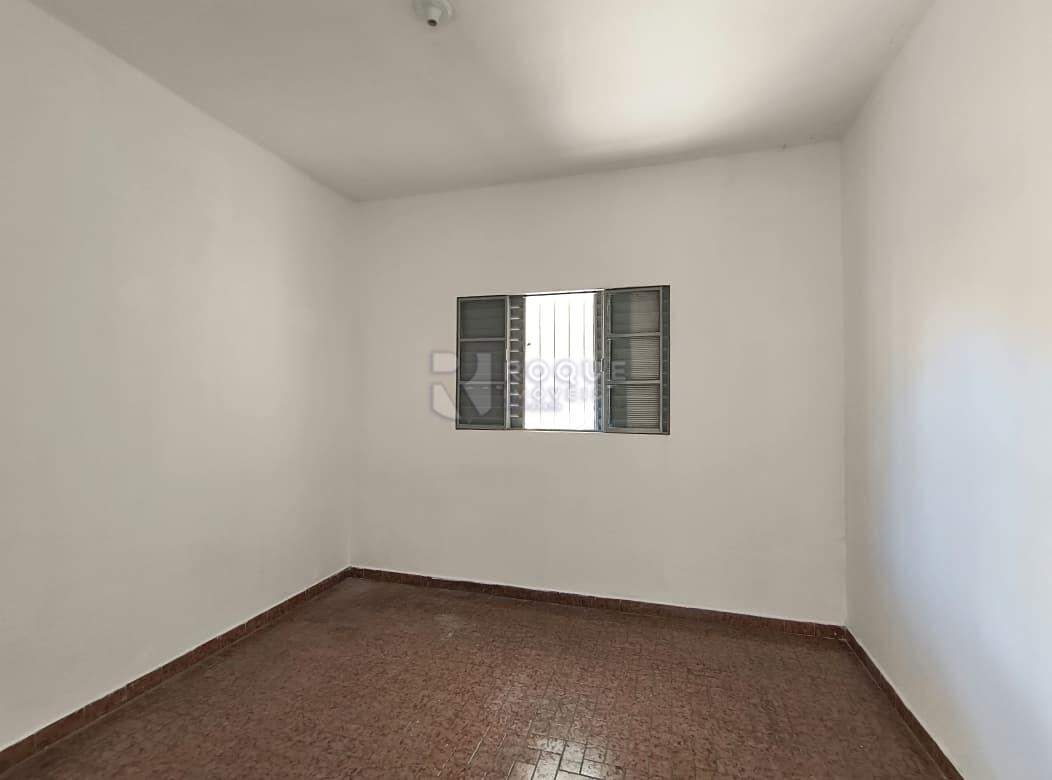 Casa Residencial para aluguel no bairro Parque Residencial Anavec: Dormitório 01