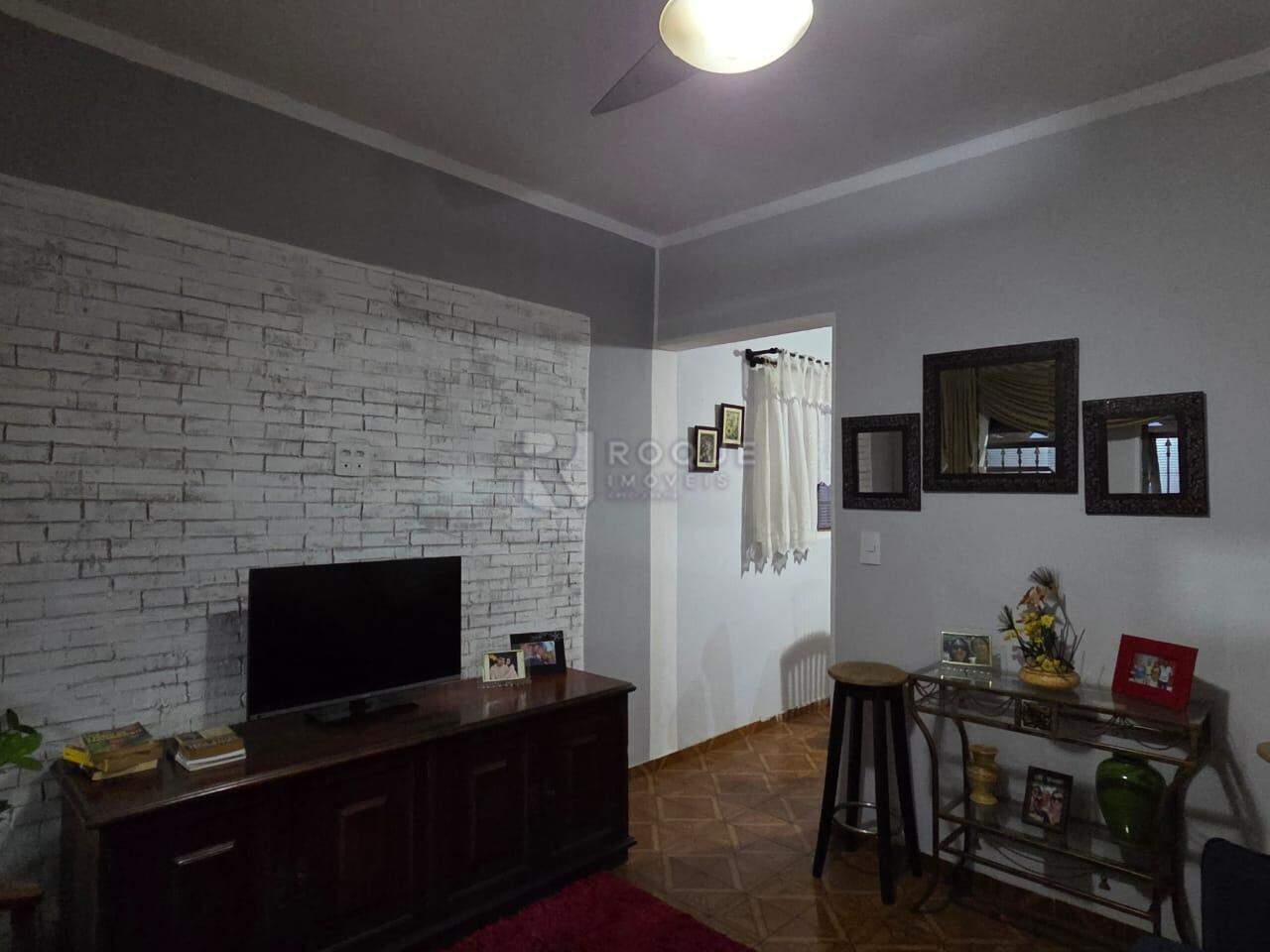 Casa Residencial à venda no bairro Jardim Esmeralda: Sala