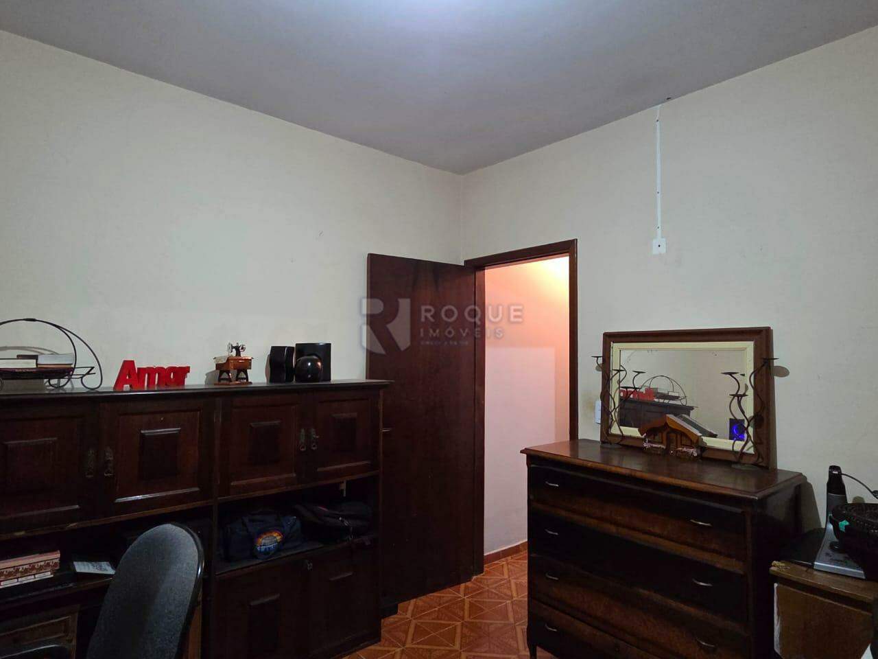 Casa Residencial à venda no bairro Jardim Esmeralda: Dormitório 1