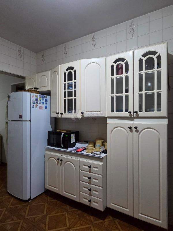 Casa Residencial à venda no bairro Jardim Esmeralda: Cozinha