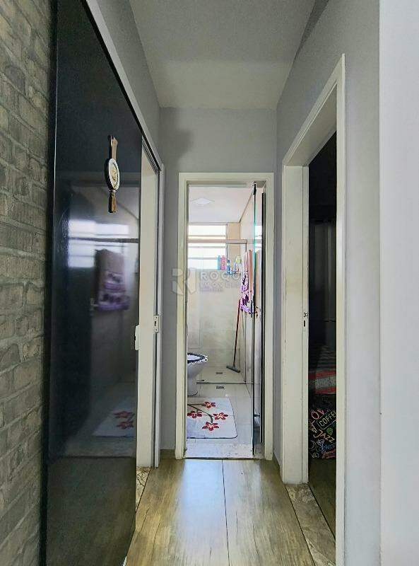 Apartamento para aluguel no bairro Jardim Colina Verde: Hall