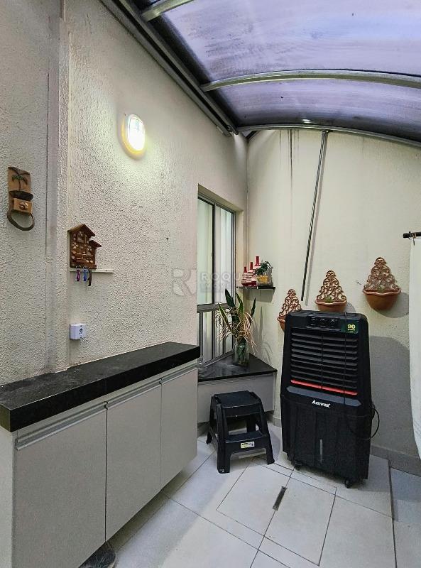 Apartamento para aluguel no bairro Jardim Colina Verde: Área de serviços