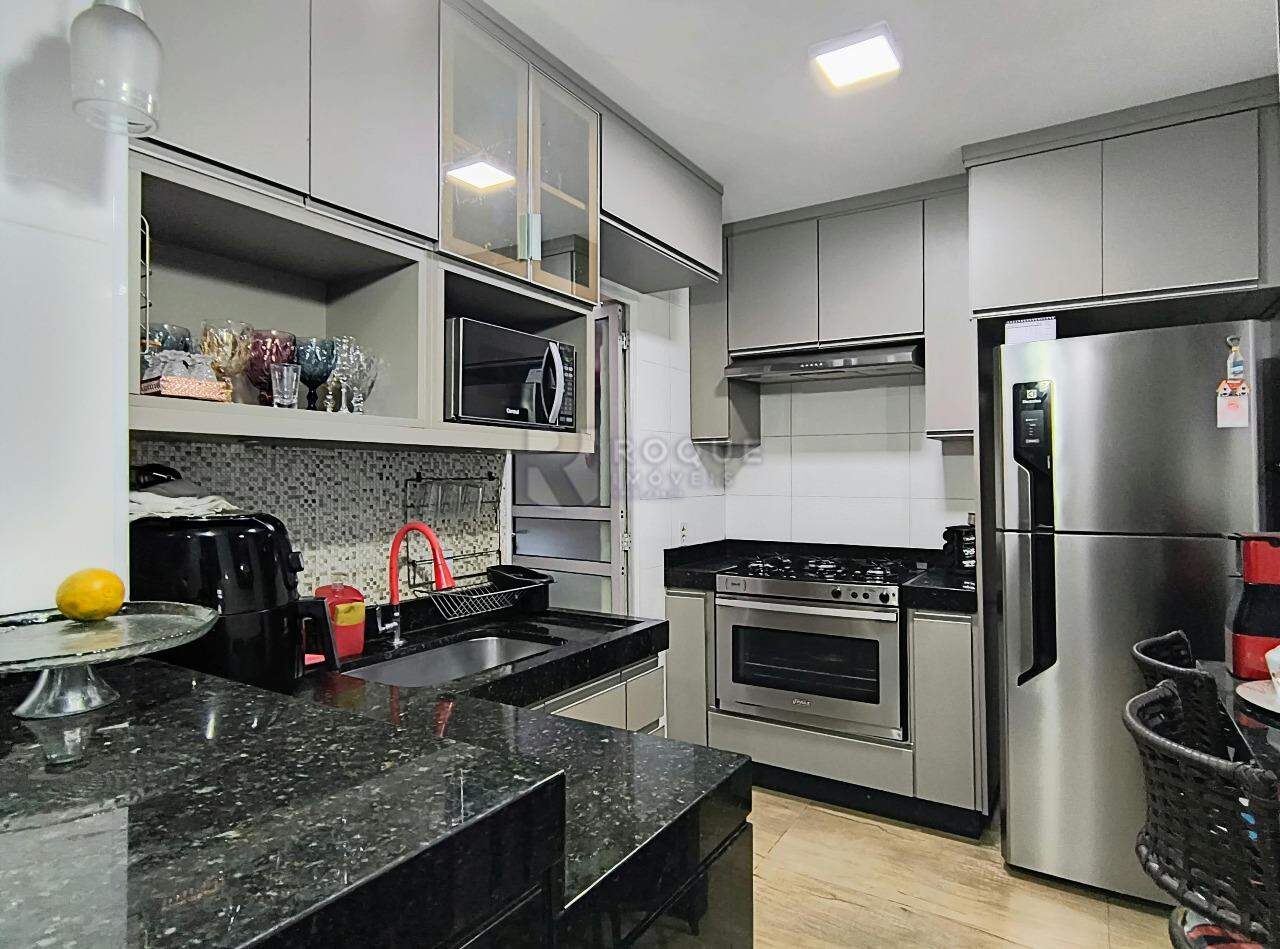 Apartamento para aluguel no bairro Jardim Colina Verde: Cozinha 