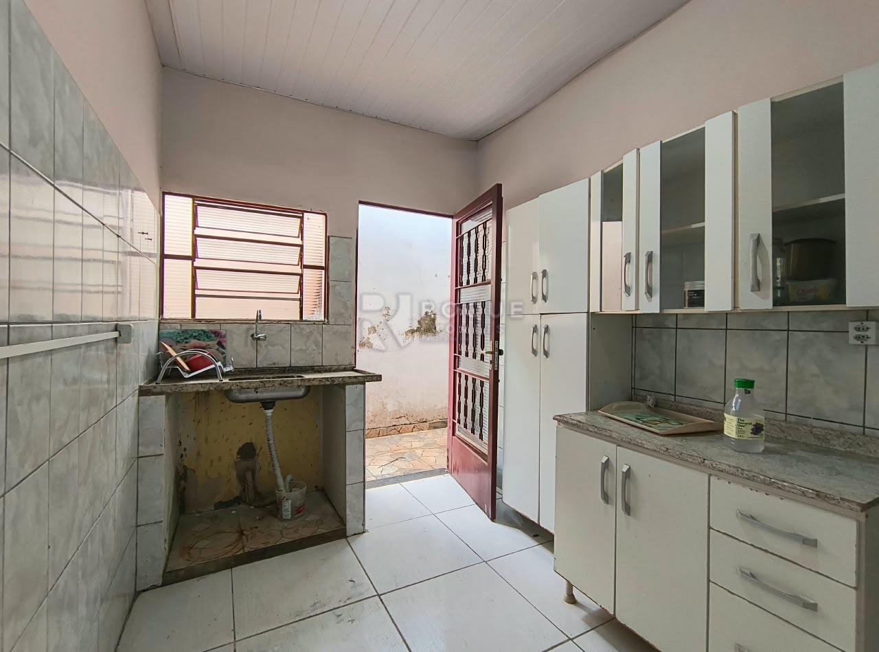 Casa Residencial para aluguel no bairro Jardim Morro Branco: Cozinha 