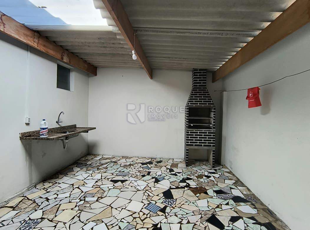 Casa Residencial para aluguel no bairro Jardim Piratininga: Fundos