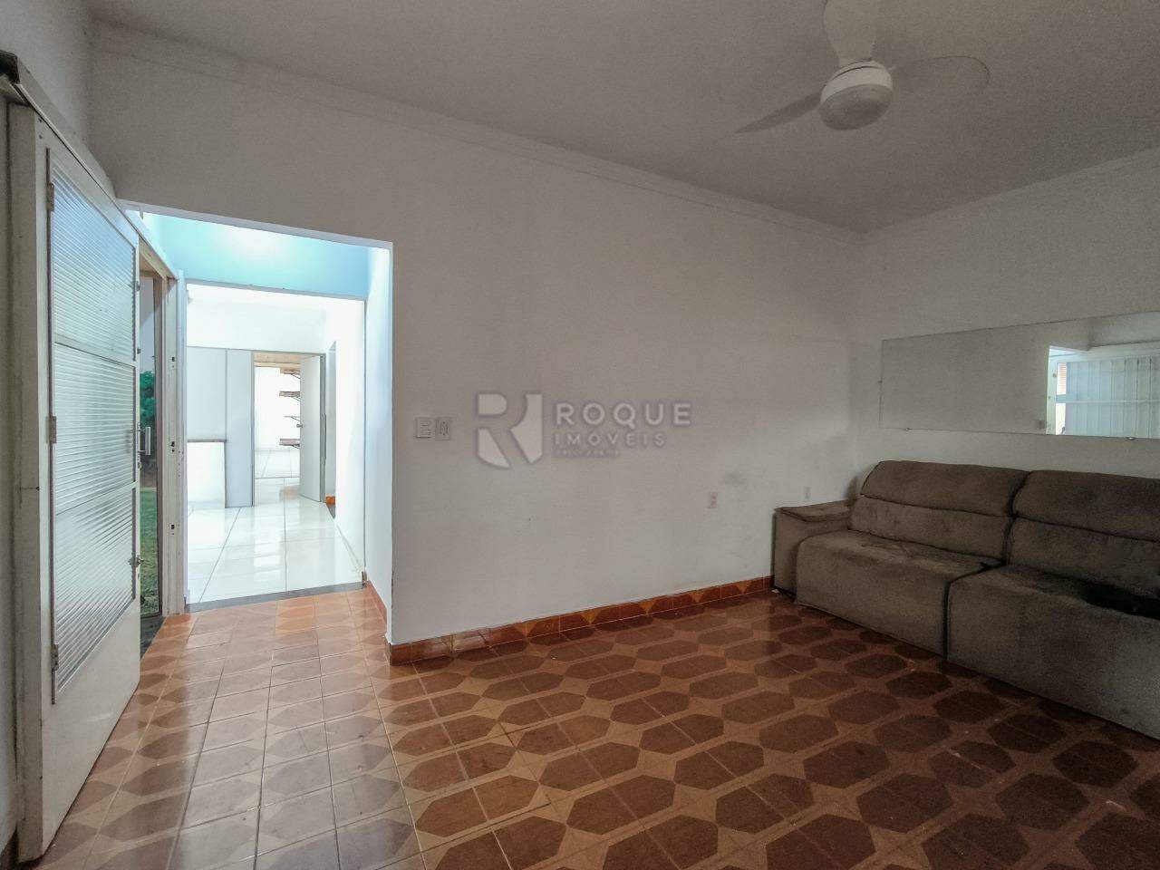 Casa Residencial à venda no bairro Parque Hippolyto: SALA DE ESTAR