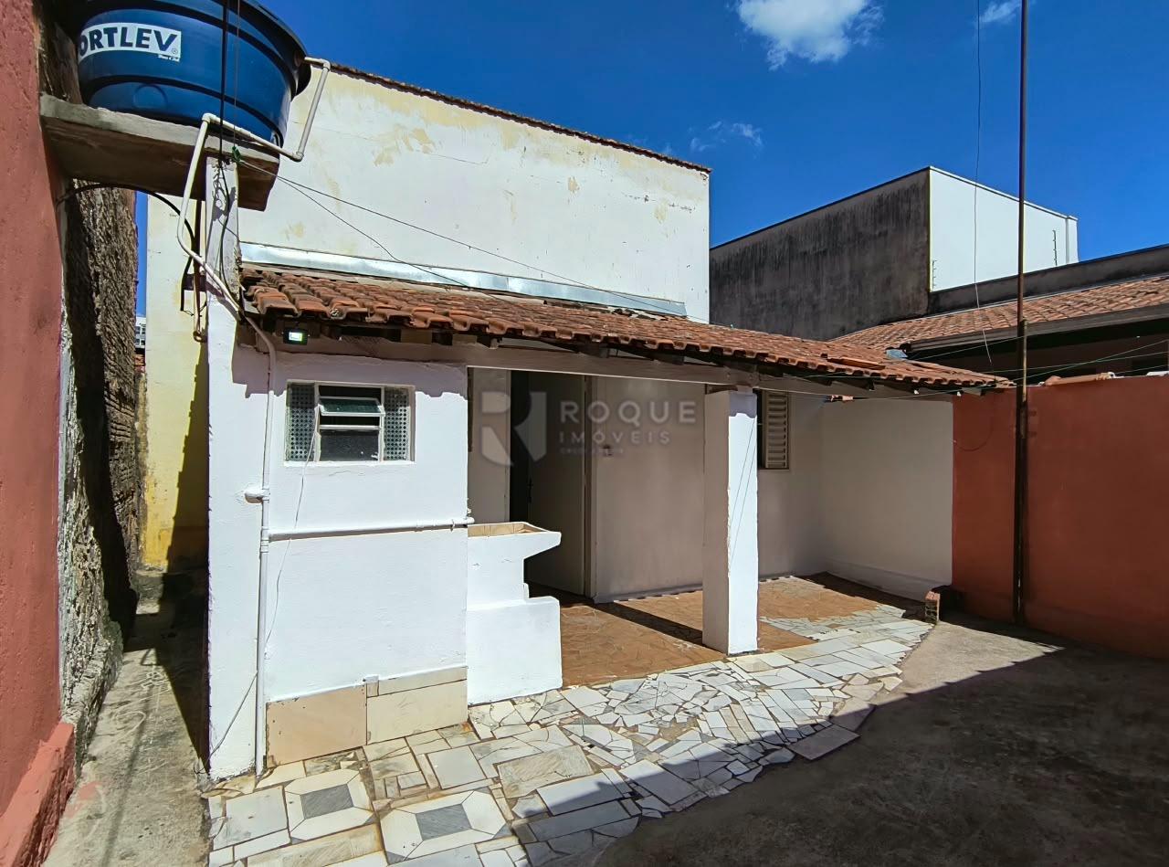Casa Residencial para aluguel no bairro Jardim Piratininga: Frente