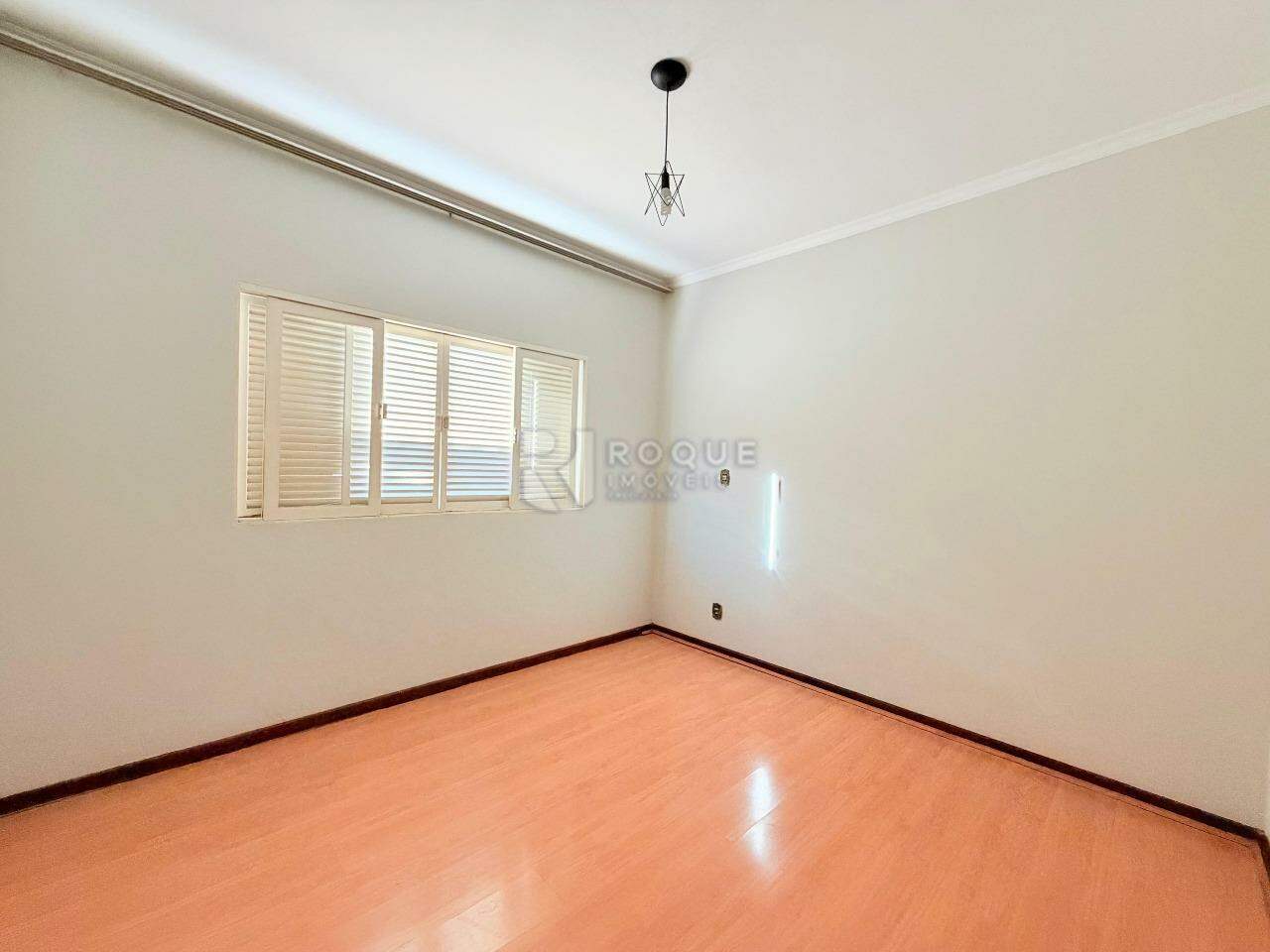 Casa Residencial para aluguel no bairro Vila Castelar: Dormitório 1