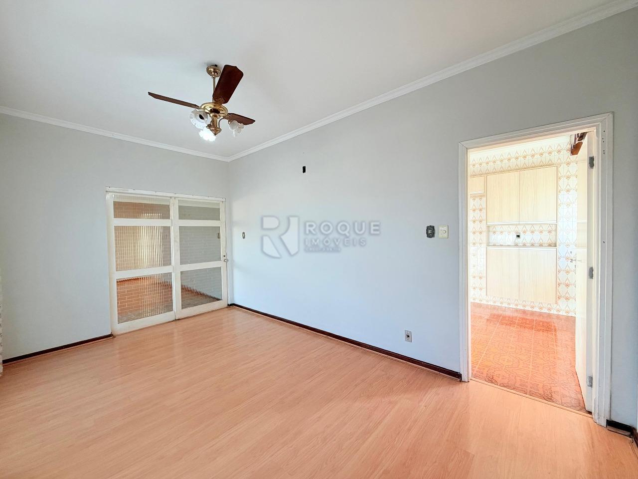 Casa Residencial para aluguel no bairro Vila Castelar: Sala