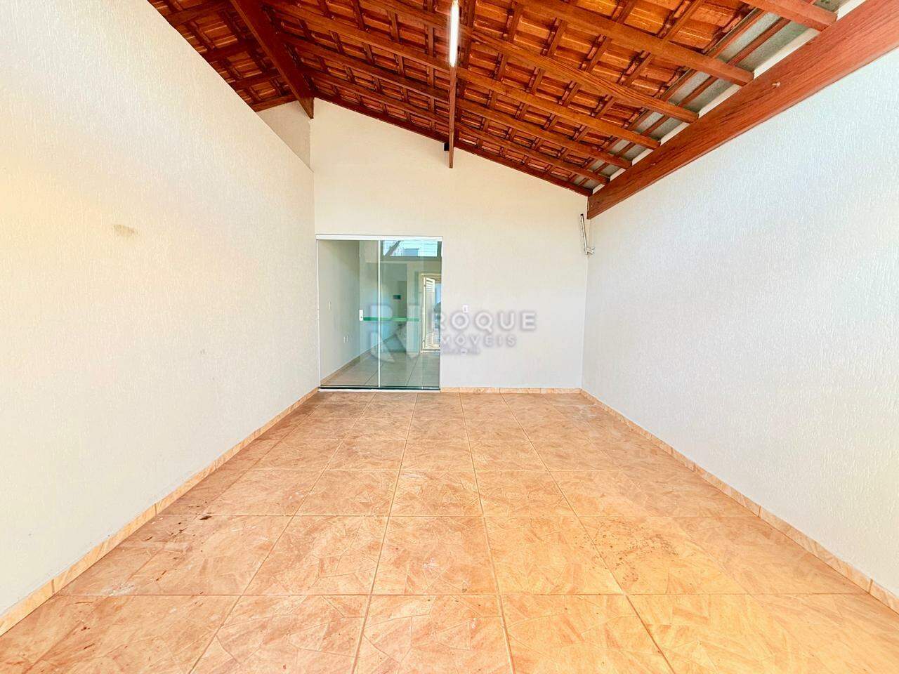Casa Residencial para aluguel no bairro Jardim dos Jequitibás: Garagem