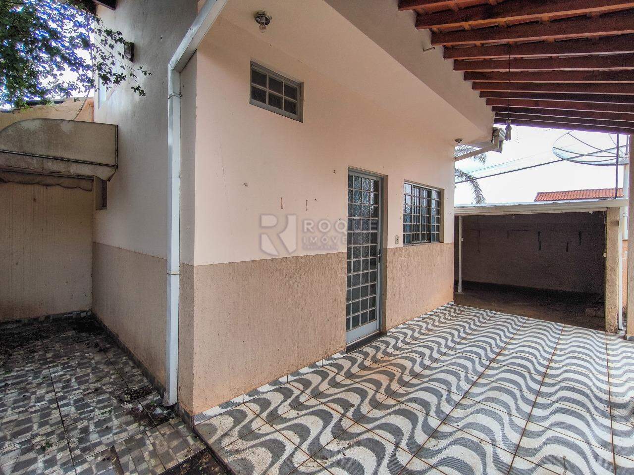 Casa Residencial à venda no bairro Vila Castelar: COZINHA EXTERNA