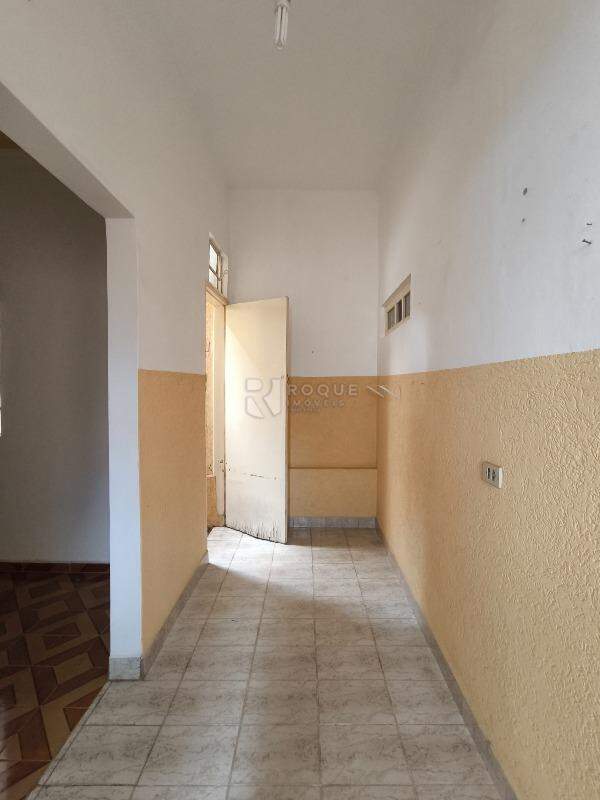 Casa Residencial à venda no bairro Vila Castelar: COZINHA