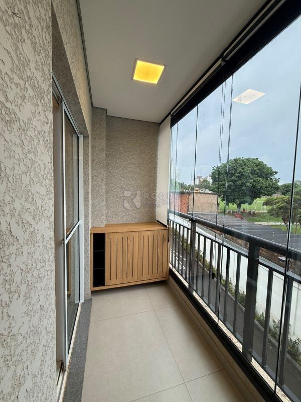 Apartamento à venda no bairro Chácaras Antonieta: 
