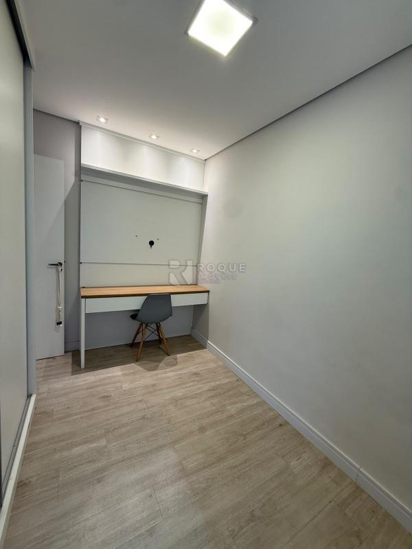 Apartamento à venda no bairro Chácaras Antonieta: 