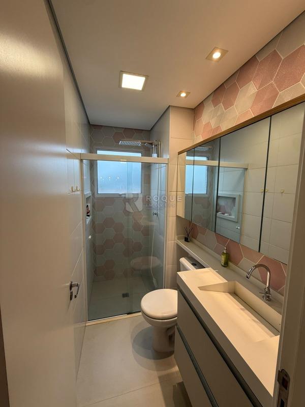 Apartamento à venda no bairro Chácaras Antonieta: 