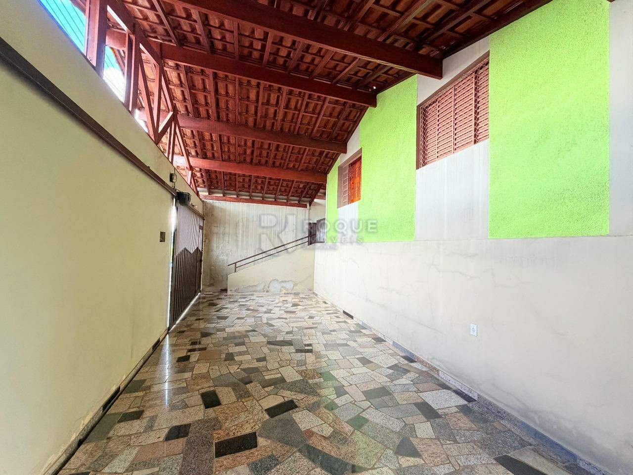 Casa Residencial para aluguel no bairro Jardim Ouro Verde: Fachada