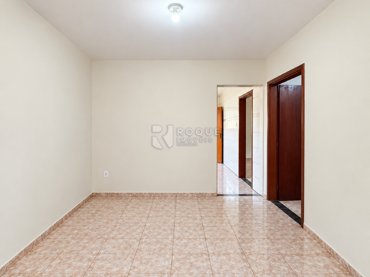 Casa Residencial para aluguel no bairro Jardim Ouro Verde: Sala