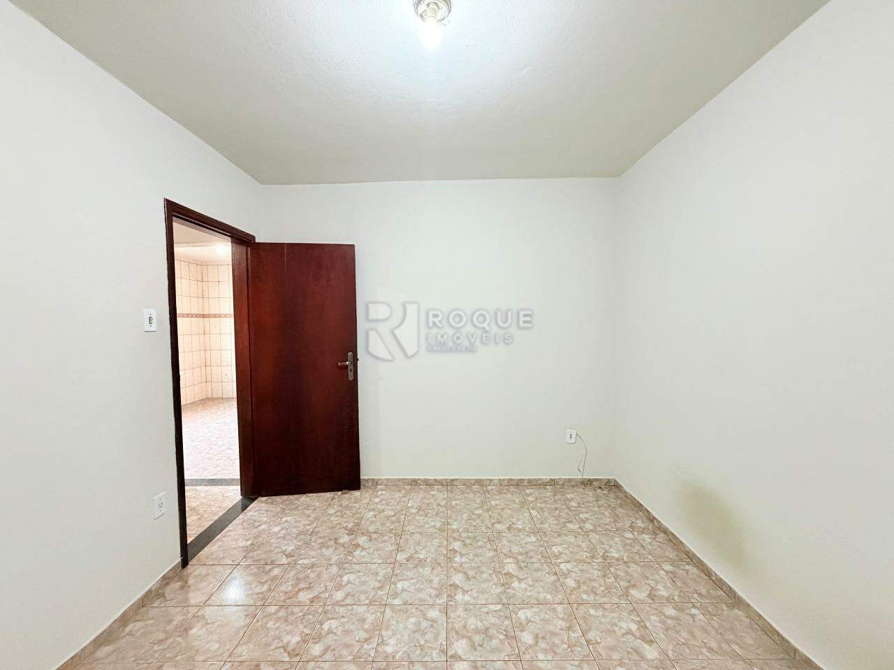 Casa Residencial para aluguel no bairro Jardim Ouro Verde: Dormitório 1