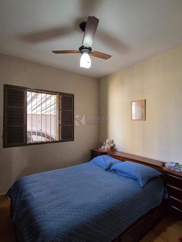 Casa Residencial à venda no bairro Jardim Esmeralda: Dormitório 1