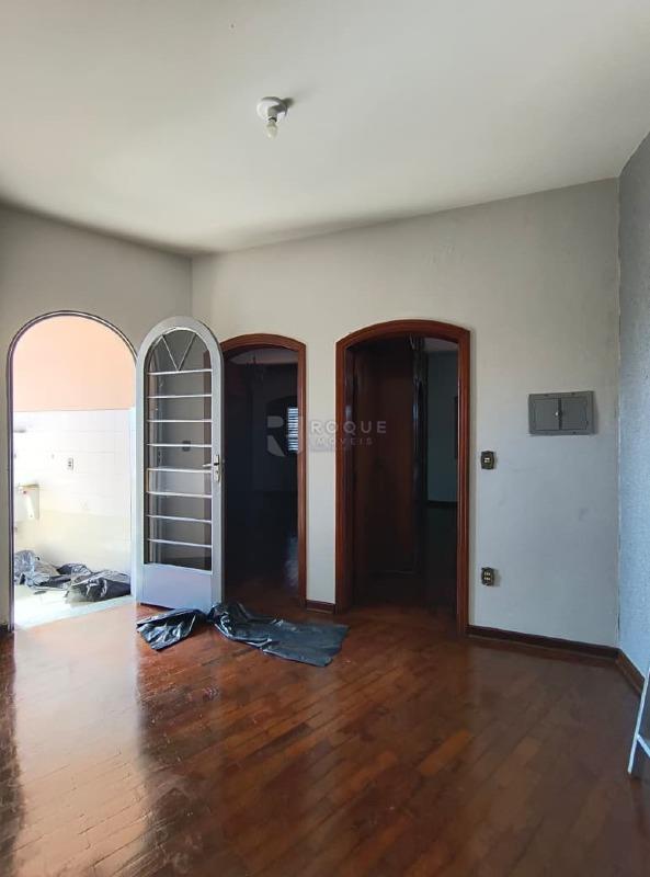 Casa Residencial para aluguel no bairro Jardim Nova Suiça: Hall