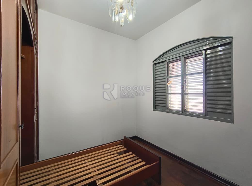 Casa Residencial para aluguel no bairro Jardim Nova Suiça: Dormitório 01