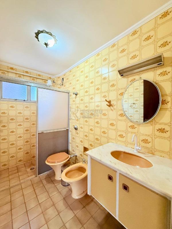Apartamento à venda no bairro Centro: Wc Social