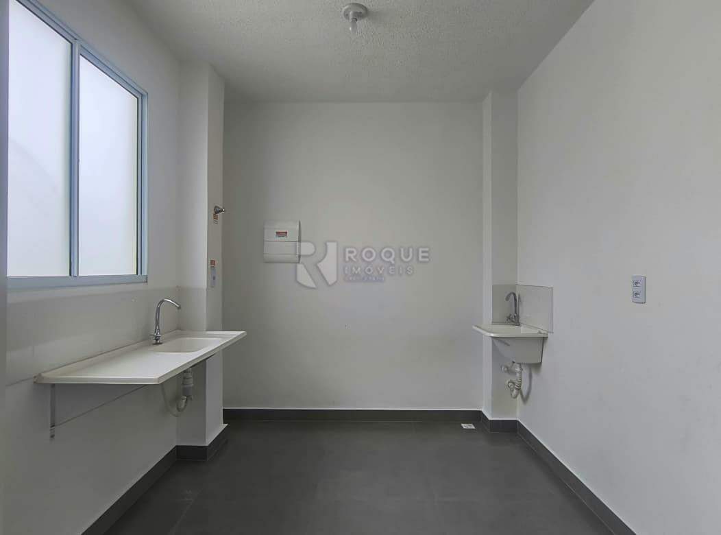 Apartamento para aluguel no bairro Fazenda Duas Barras: Cozinha 