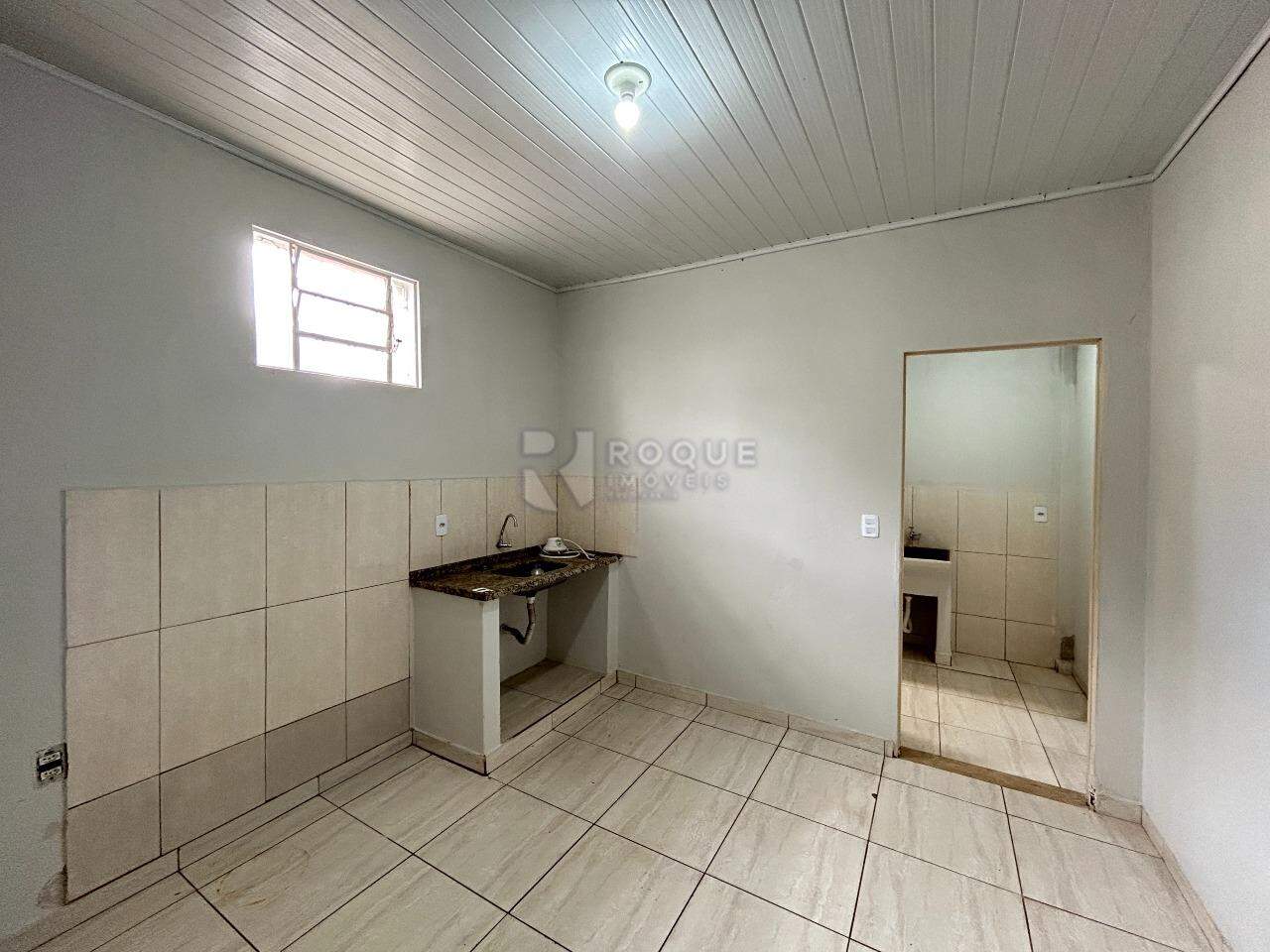 Casa Residencial para aluguel no bairro Vila da Glória: Cozinha
