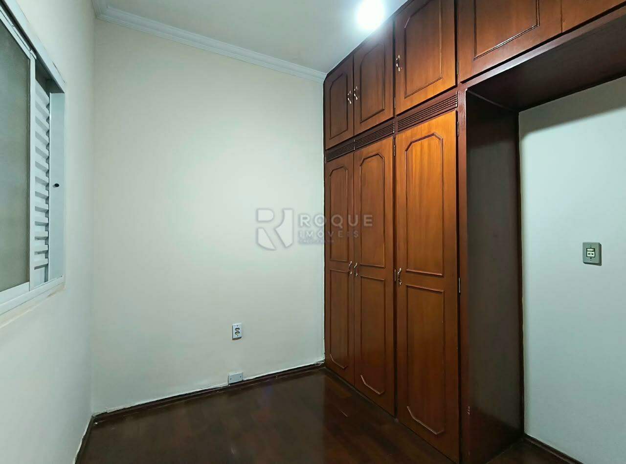 Casa Residencial para aluguel no bairro Jardim Caieira: Dormitório 01