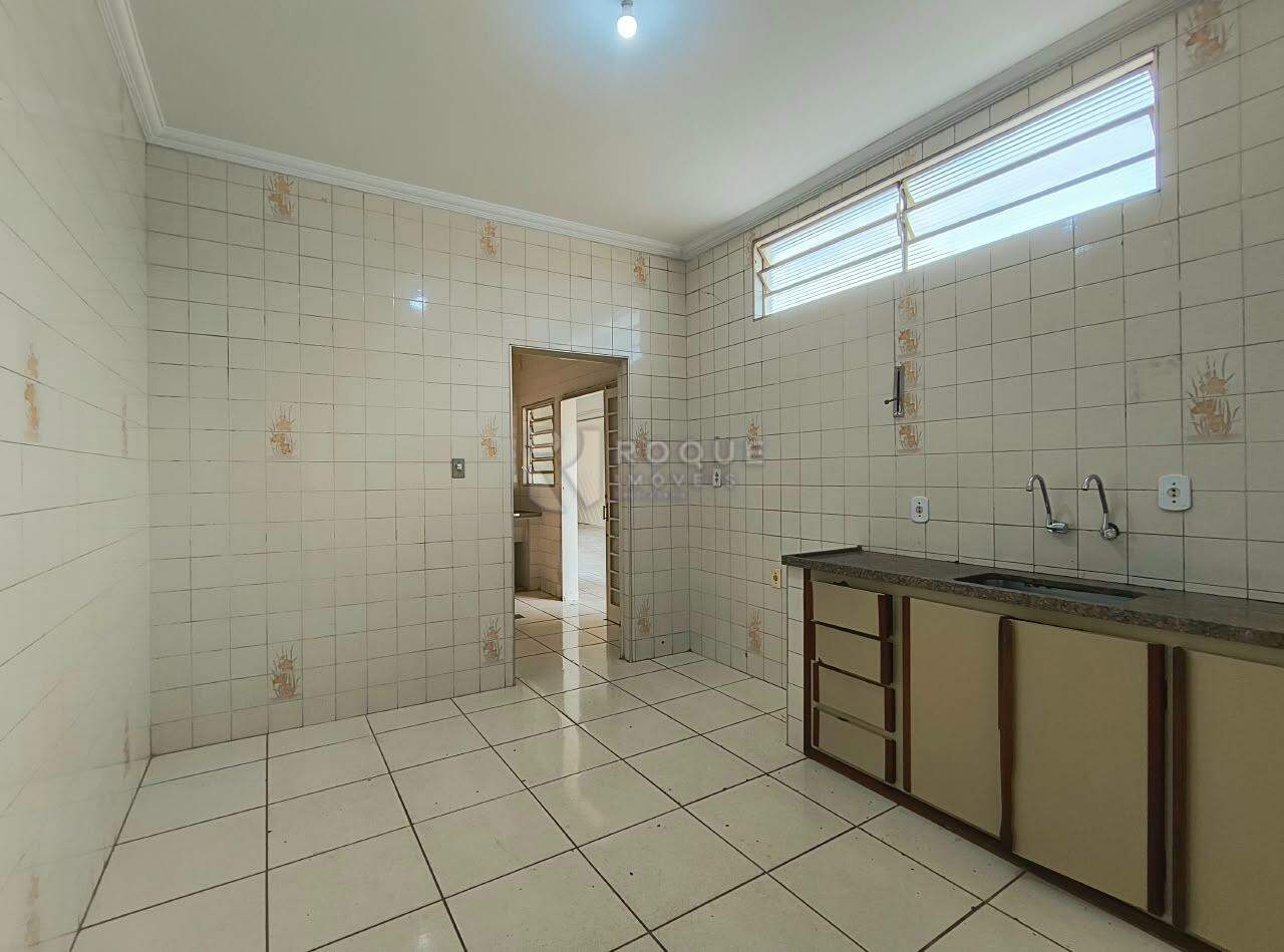 Casa Residencial para aluguel no bairro Jardim Caieira: Cozinha 