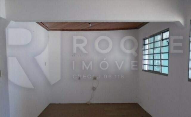 Casa Residencial à venda no bairro Jardim Presidente Dutra: 