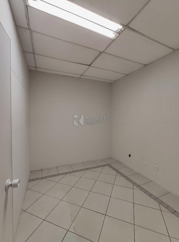 Barracão/Galpão para aluguel no bairro Jardim Piratininga: Sala 4