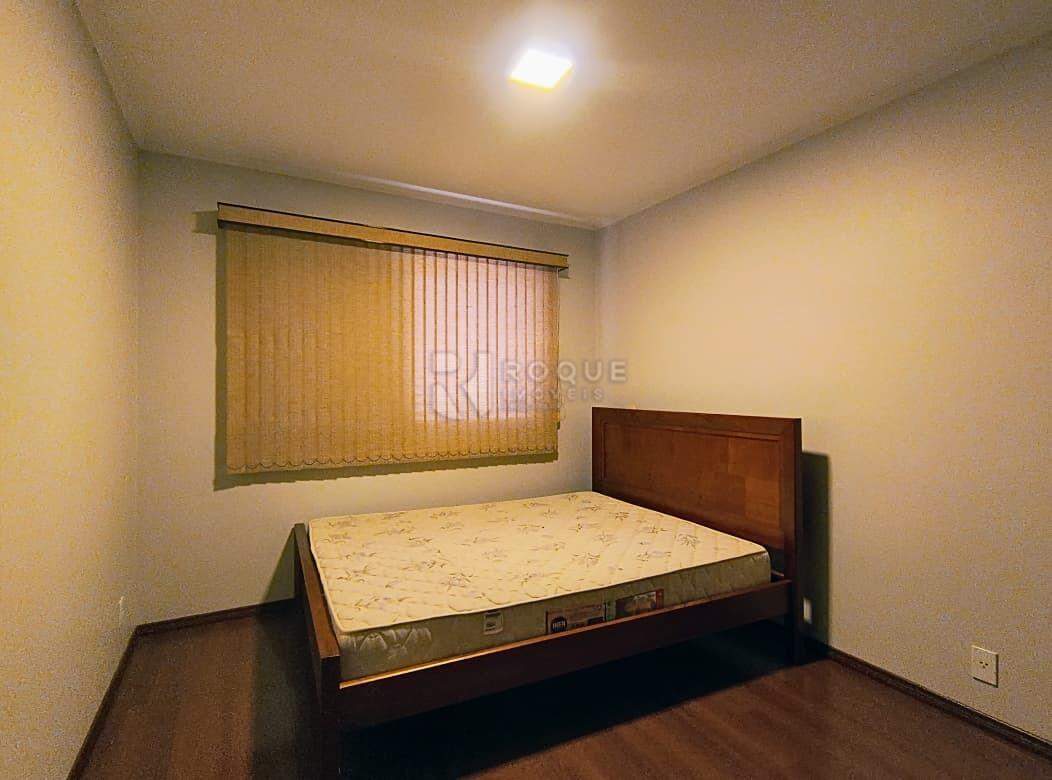 Apartamento para aluguel no bairro Centro: Dormitório 02