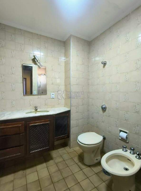 Apartamento para aluguel no bairro Centro: Wc social