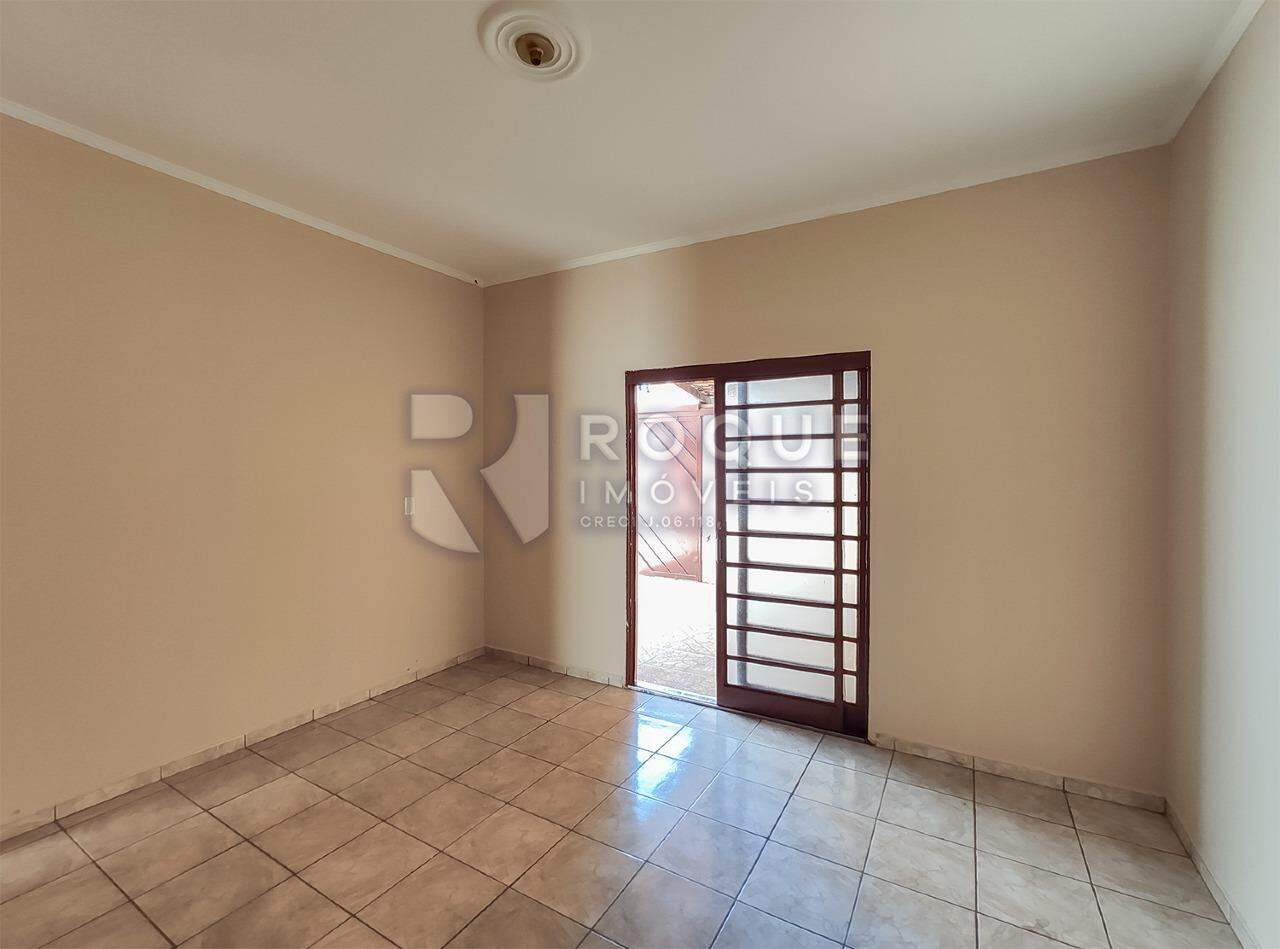 Casa Residencial para aluguel no bairro Jardim Residencial Roseira: Sala 