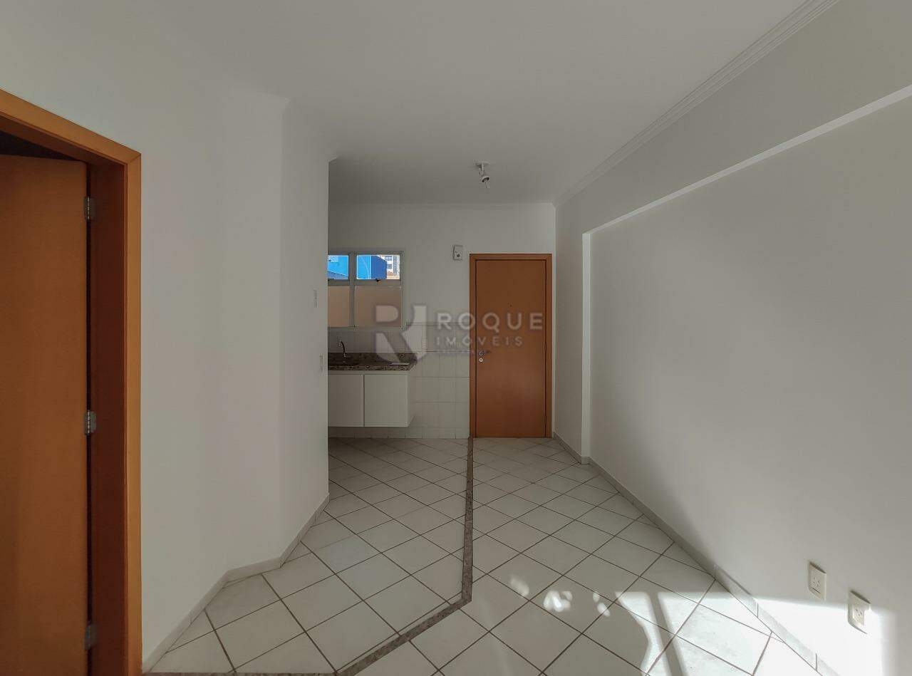 Apartamento para aluguel no bairro Centro: Sala