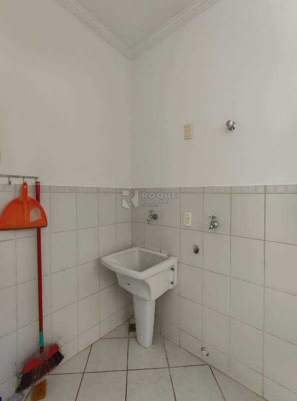 Apartamento para aluguel no bairro Centro: Área de serviço