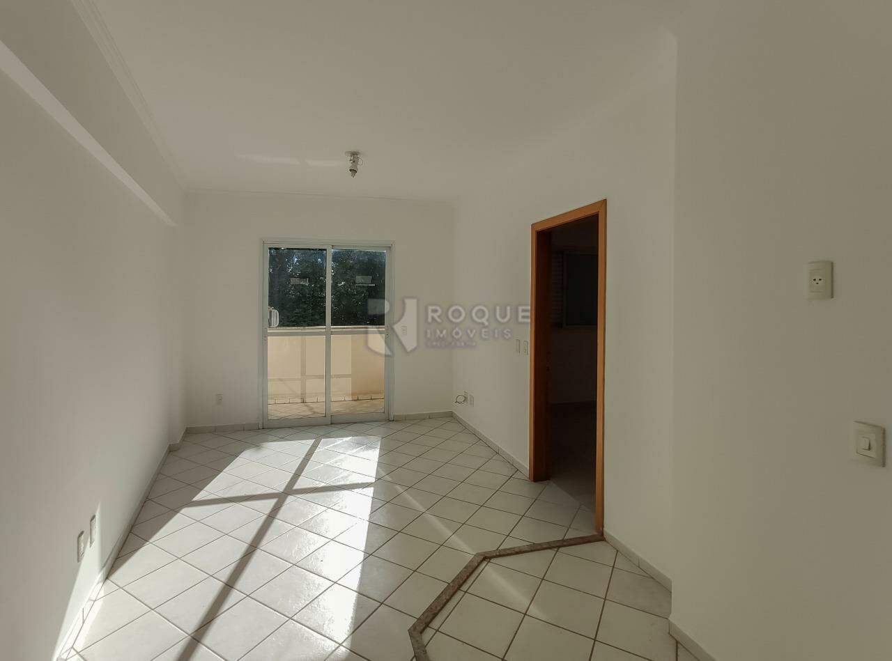 Apartamento para aluguel no bairro Centro: Sala