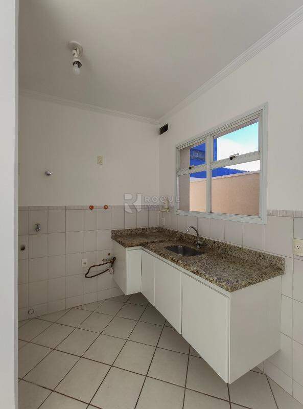 Apartamento para aluguel no bairro Centro: Cozinha