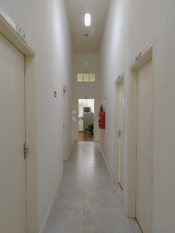 Salas/Conjuntos para aluguel no bairro Centro: Corredor 