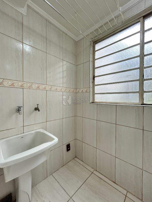 Apartamento para aluguel no bairro Vila Paulista: Área de serviço 