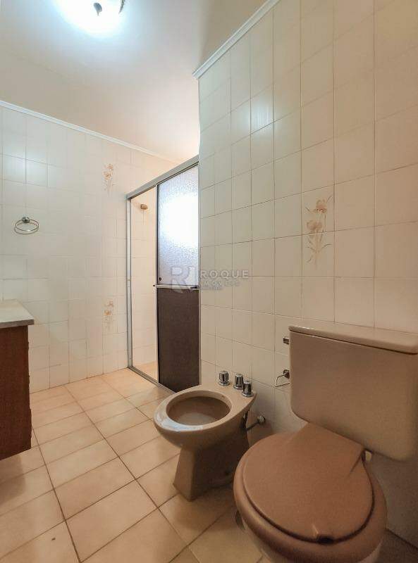 Apartamento para aluguel no bairro Centro: WC social 
