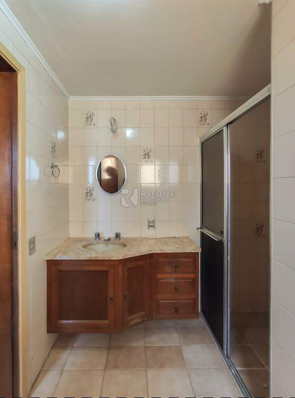 Apartamento para aluguel no bairro Centro: WC suíte 