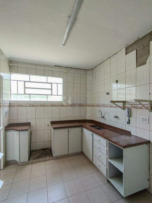Apartamento para aluguel no bairro Cidade Jardim: Cozinha 